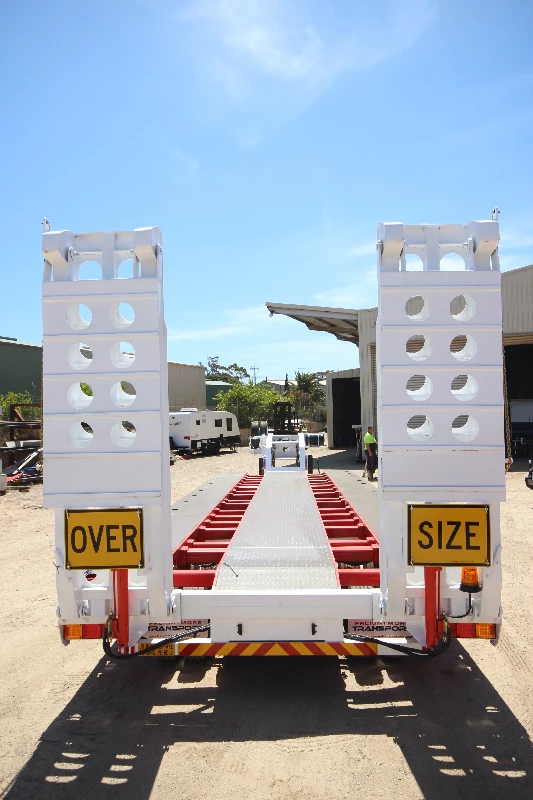 Heavy Haulage Fleet and Equipment loading ramp